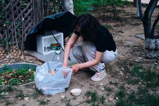 馋哭孩子了！格拉利什晒定制辣酱，萨卡评论：给我来点呗